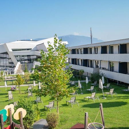 Appartementhaus Karawankenhof Villach Exteriör bild