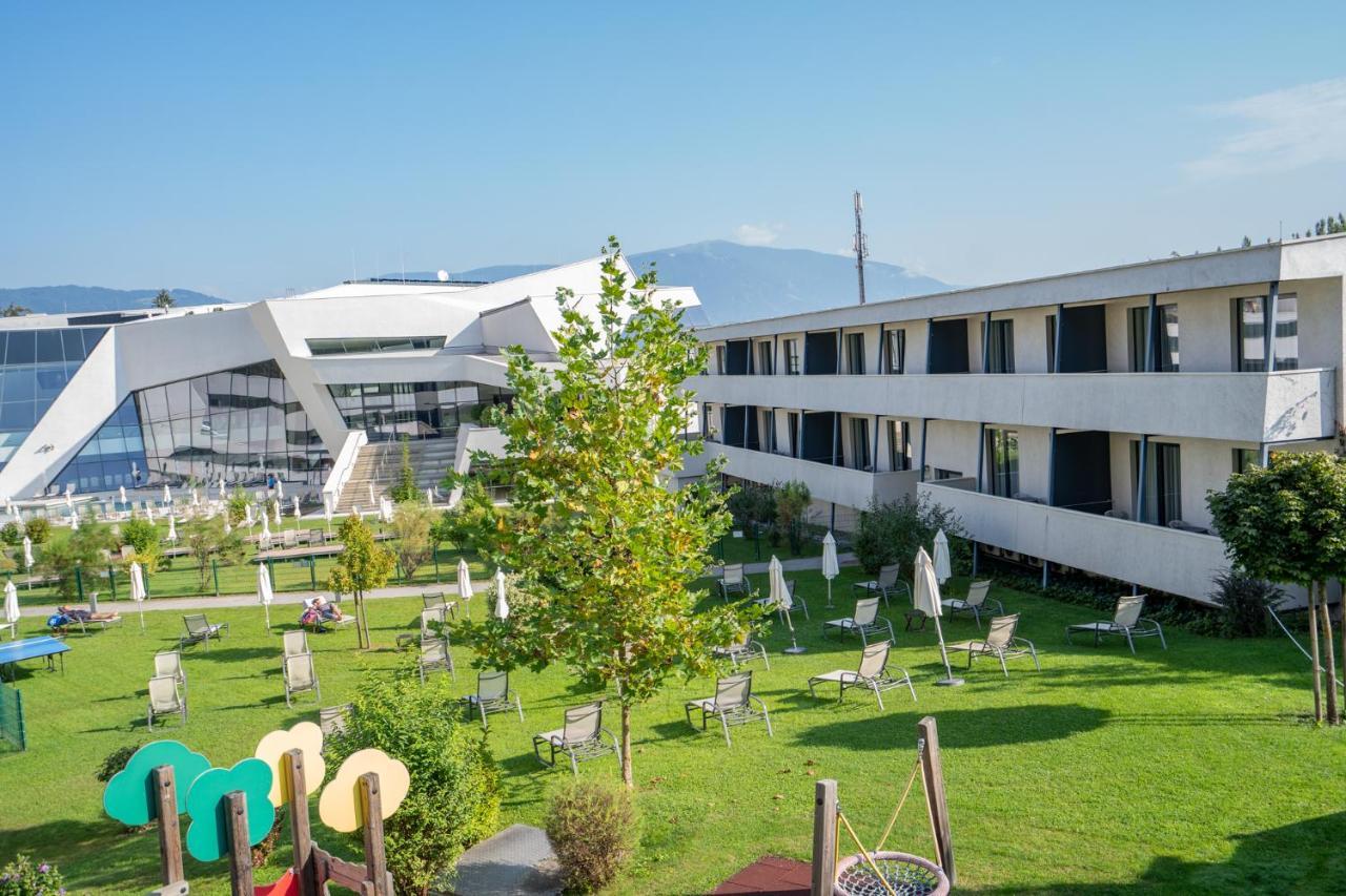 Appartementhaus Karawankenhof Villach Exteriör bild